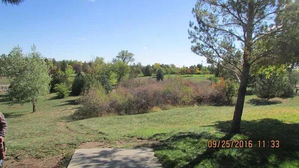 Energy Rotary Club Disc Golf Course: Hole 8 · Tee pad · Sep 2016, photo by jeff Balthazore
