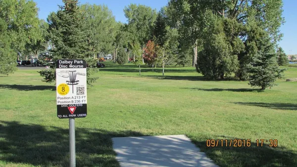 Dalby Memorial Park: Hole 8 · Tee pad · Sep 2016, photo by jeff Balthazore